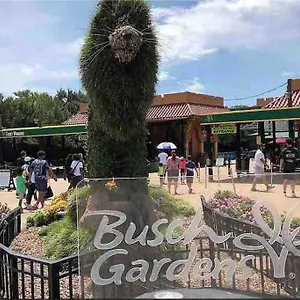  Holiday home Minutes To Fairgrounds, Hard Rock, & Busch Gardens
